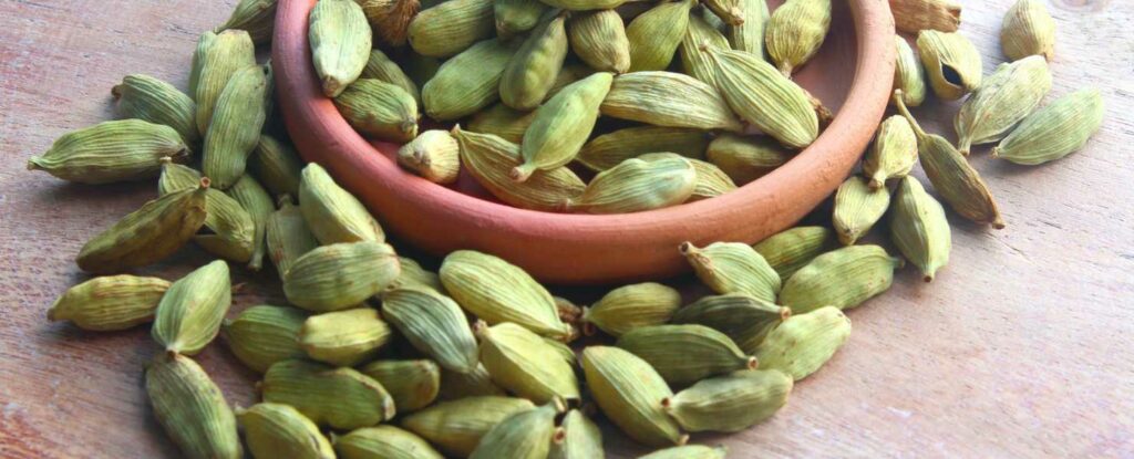 cardamom is one of our favorite healthy spices